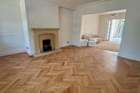 4 bedroom semi-detached house to rent, Southway, Totteridge