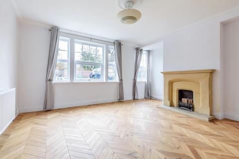 4 bedroom semi-detached house to rent, Southway, Totteridge