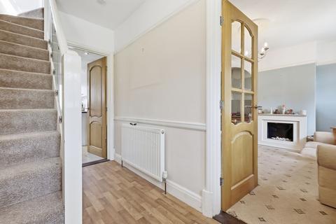 3 bedroom semi-detached house for sale, High Road North, Laindon, SS15
