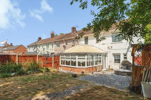 3 bedroom end of terrace house for sale, Milton Road, Ellesmere Port, Cheshire, CH65