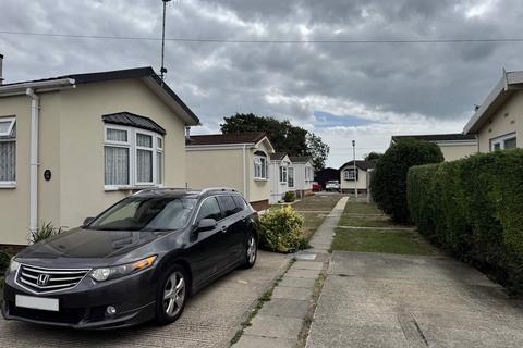 undefined, Littlehampton, West Sussex, BN17