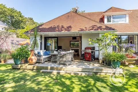 3 bedroom detached bungalow for sale, Furze Hill Drive, Poole BH14