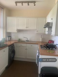 1 bedroom in a flat share to rent, Knyveton Road, Bournemouth, BH1