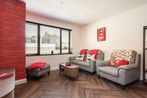 1 bedroom apartment to rent, Wellington Road, Brighton BN2