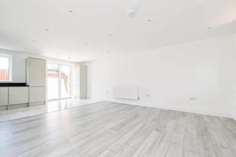 3 bedroom end of terrace house for sale, Wakefield Street, London, E6