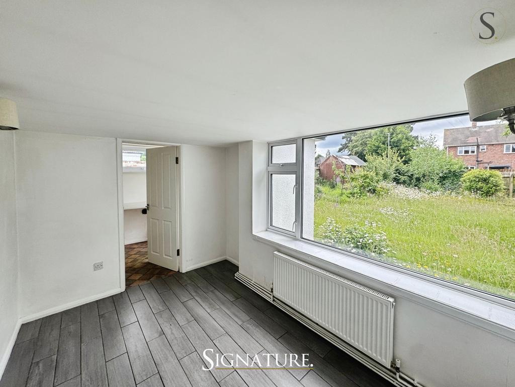 House in Oadby and Wigston, Oadby - More