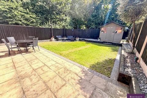 4 bedroom detached house for sale, Low Croft, Wombwell, Barnsley