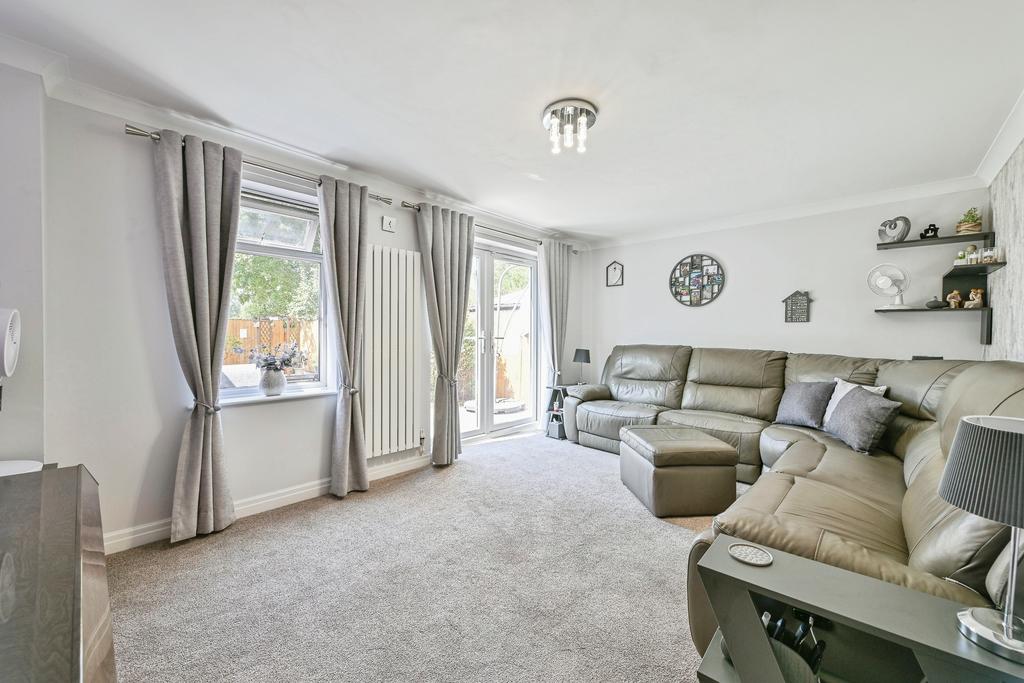 Crosslands Meadow, Nottingham, NG4 - View 4