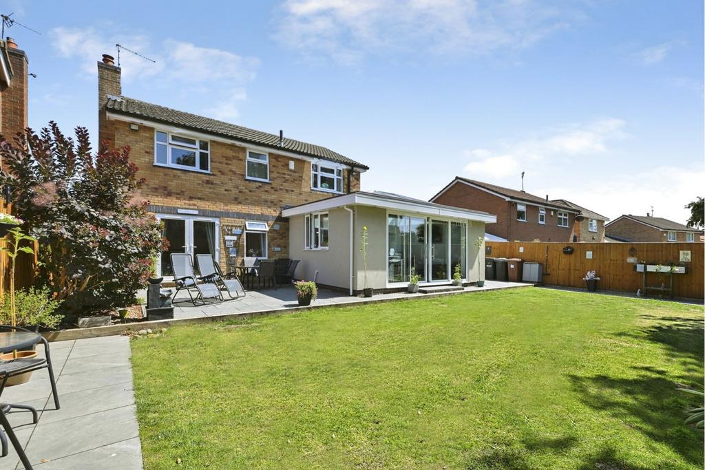Crosslands Meadow, Nottingham, NG4 - View 5