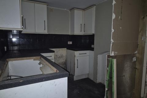 1 bedroom flat for sale, Basement Flat, 7 Richmond Street, Herne Bay, Kent CT6 5LR