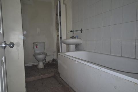 1 bedroom flat for sale, Basement Flat, 7 Richmond Street, Herne Bay, Kent CT6 5LR
