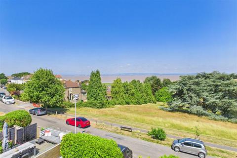 3 bedroom detached bungalow for sale, Elevated coastal living above Lake Grounds