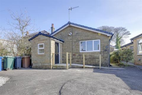 2 bedroom detached bungalow to rent, Burnley Road, Loveclough, Rossendale - Fully Adapted Bungalow
