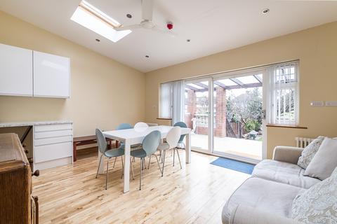 Semi detached house to rent, Taunton Avenue Hounslow TW3