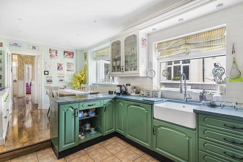 5 bedroom semi-detached house for sale, Burgoyne Road, London, SE25