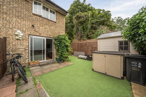 undefined, Tamworth Lane, Mitcham CR4