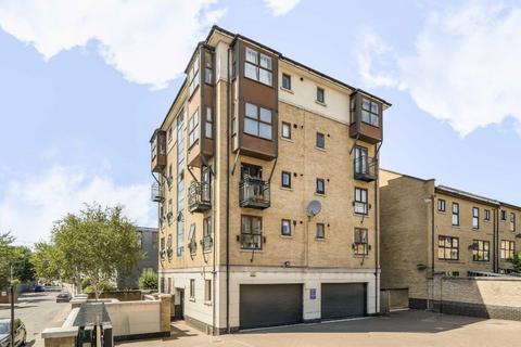 2 bedroom flat for sale, Evelyn Road, London E16