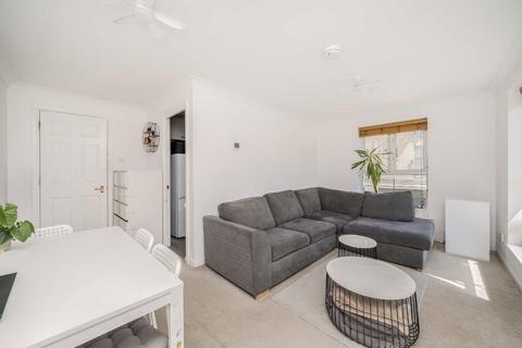 2 bedroom flat for sale, Evelyn Road, London E16