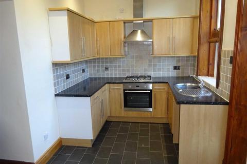 3 bedroom terraced house to rent, Lindley