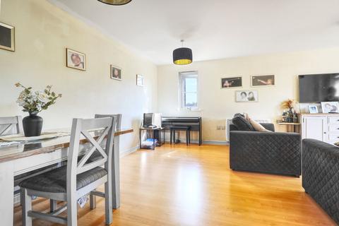 2 bedroom apartment for sale, Winnipeg Way, Broxbourne, EN10