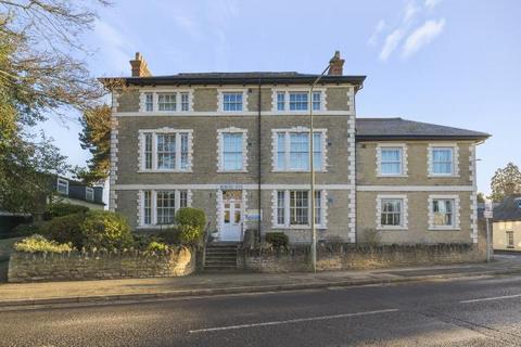 1 bedroom flat to rent, London Road, Bicester, OX26