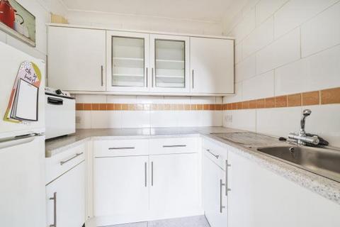 1 bedroom flat to rent, London Road, Bicester, OX26