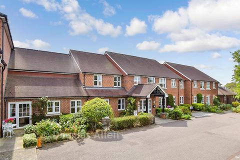 undefined, Stewart Court, Epping CM16