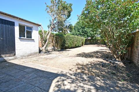 3 bedroom semi-detached house for sale, Norris Rise, Hoddesdon EN11
