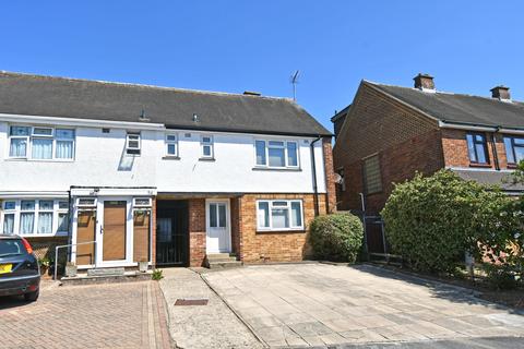 3 bedroom semi-detached house for sale, Norris Rise, Hoddesdon EN11