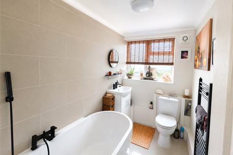 undefined, Warminster Road, LONDON, London, SE25