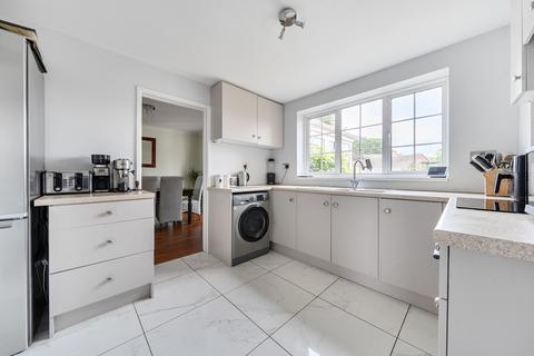 3 bedroom detached house for sale, Buckingham Road, Bicester