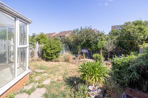 3 bedroom semi-detached house for sale, West End Court, Rossington, DN11