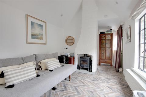 undefined, East Hill, Lymington