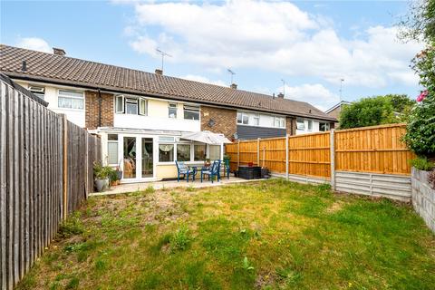 3 bedroom house for sale, Portsmouth Road, Surrey KT11