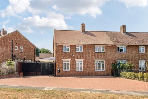 Chilham Way, Hayes, Bromley, BR2