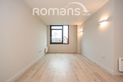 2 bedroom flat to rent, Blu Bracknell, Wokingham Road, Bracknell, RG42