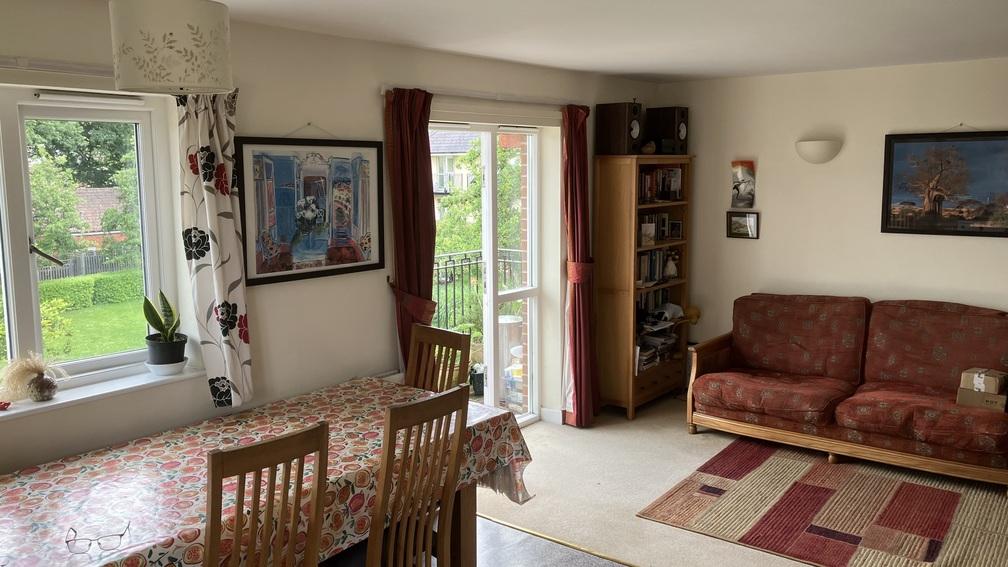 at Owens Way, Temple Cowley, Cowley OX4 - View 4
