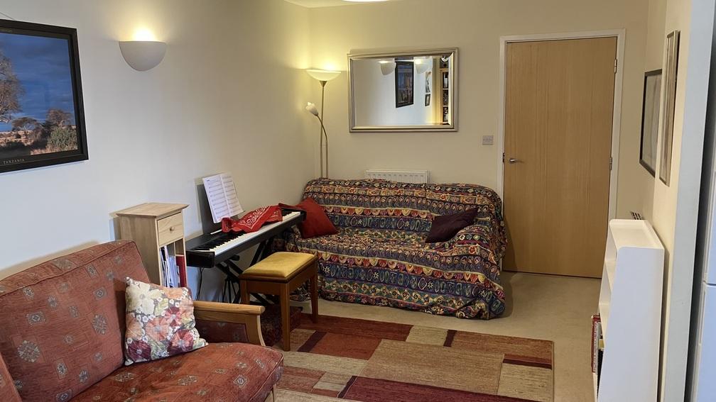 Apartment in Oxford, Temple Cowley, Cowley - View 2