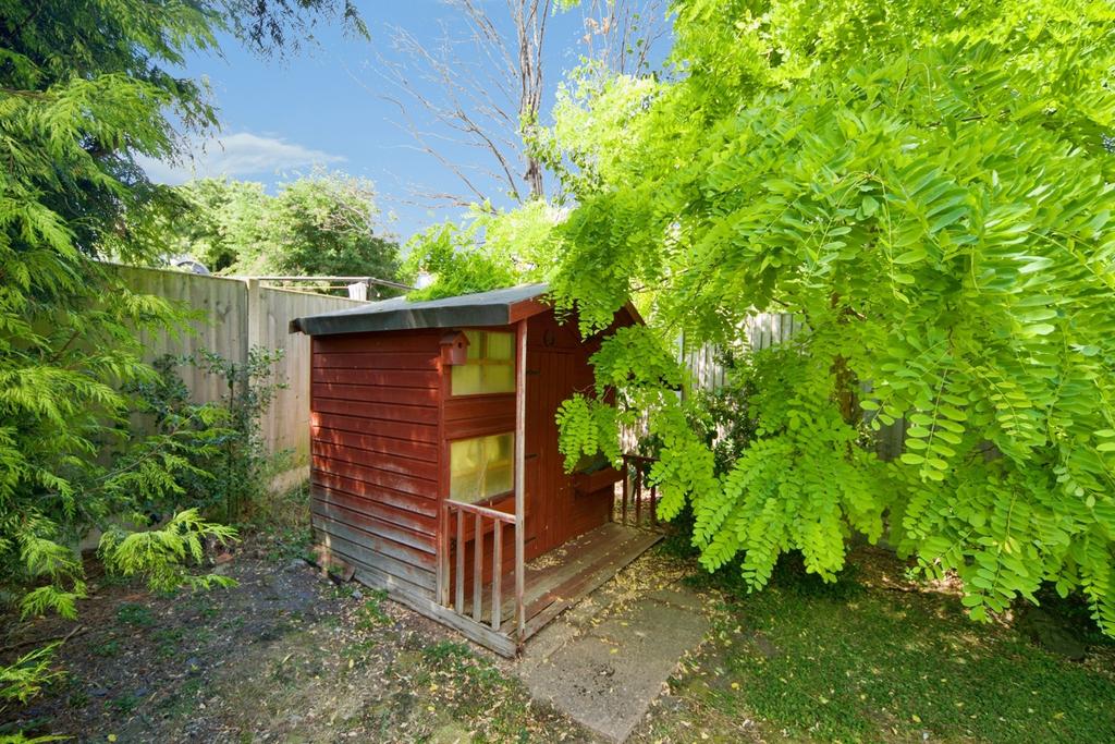Summerhouse exterior, out buildings