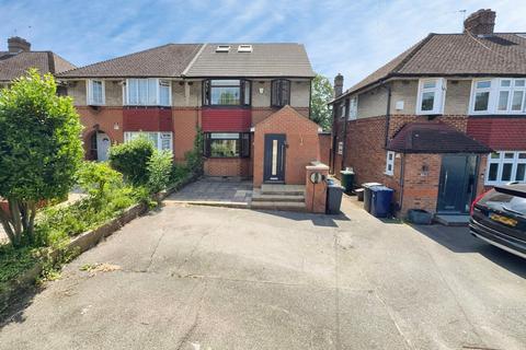 4 bedroom semi-detached house for sale, Morley Crescent, Edgware, HA8