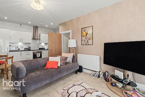 undefined, London Road, Bracknell