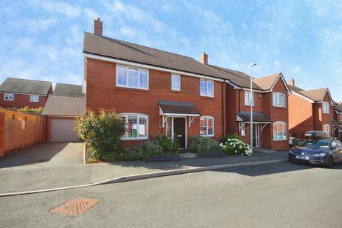 4 bedroom detached house for sale, Farnes Close, Lighthorne Heath, Leamington Spa