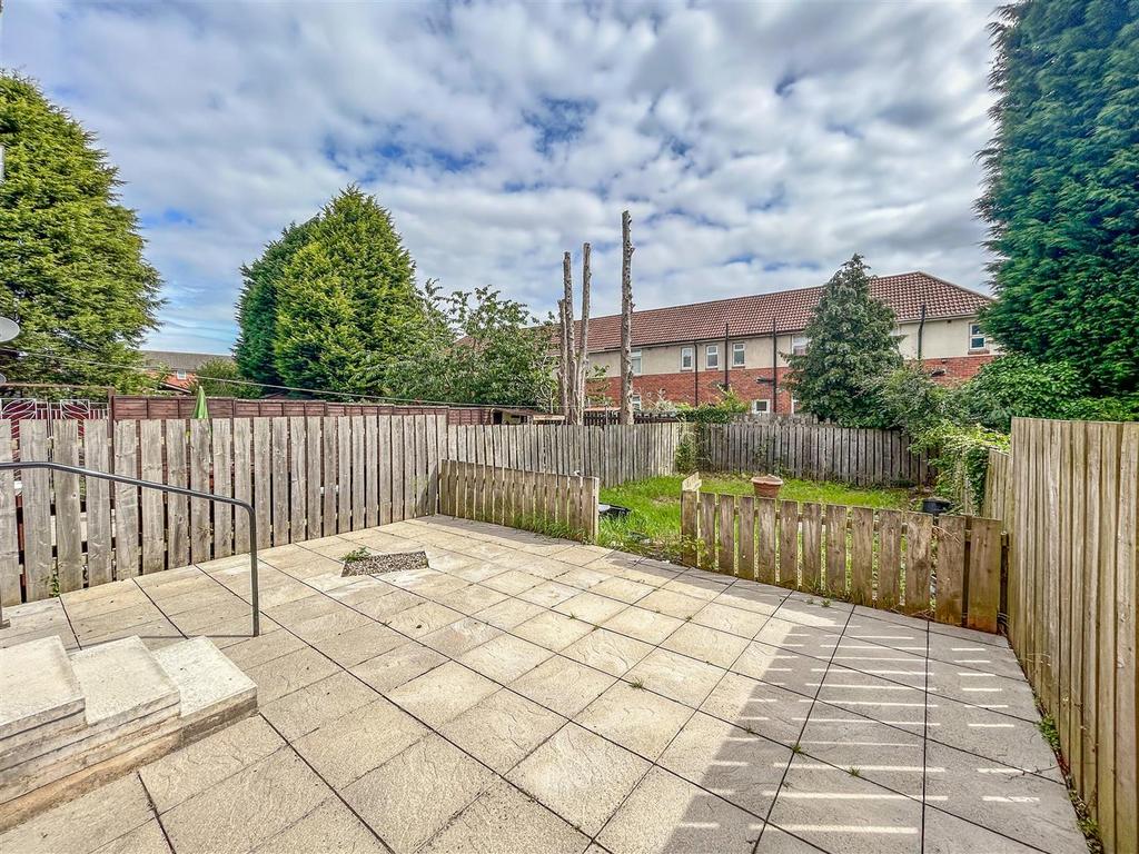 Hillsleigh Road, Cowgate - More