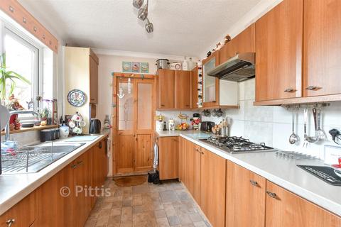 3 bedroom semi-detached house for sale, New Road, Sandown PO36