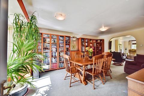 4 bedroom detached house for sale, Bell Crescent, Burham, Rochester, Kent, ME1