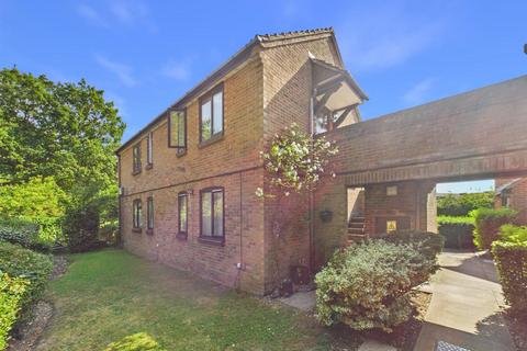 Abercorn Grove, Ruislip HA4