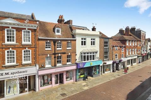 3 bed flat/apartment for rent in East Street Chichester PO19