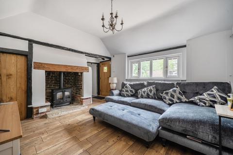 4 bedroom detached house for sale, Honey Hill, Berkshire RG40