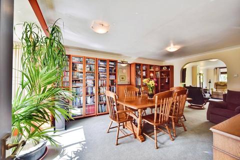 4 bedroom detached house for sale, Bell Crescent, Burham, Rochester, Kent, ME1
