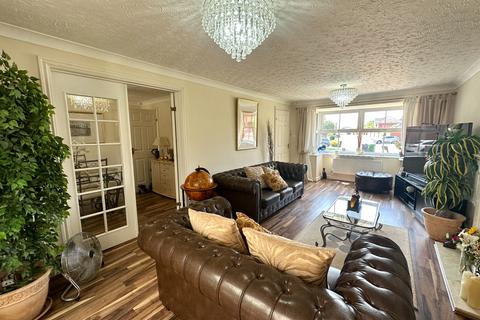 5 bedroom detached house for sale, Redbourn Road, Walsall WS3
